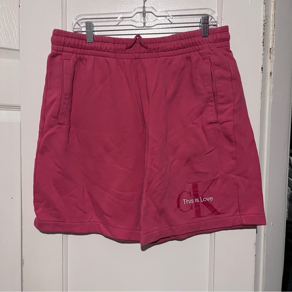 Pink Calvin Klein sweats shorts large in men